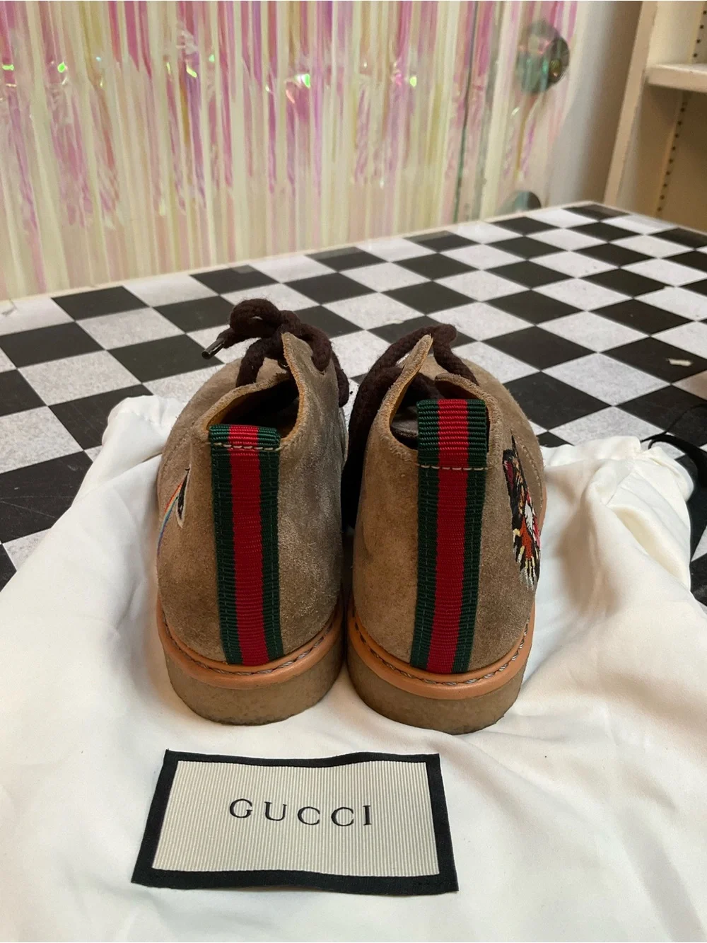 Gucci Kids Tan Suede Ankle Boots with Embroidered Cat and Rainbow Patch